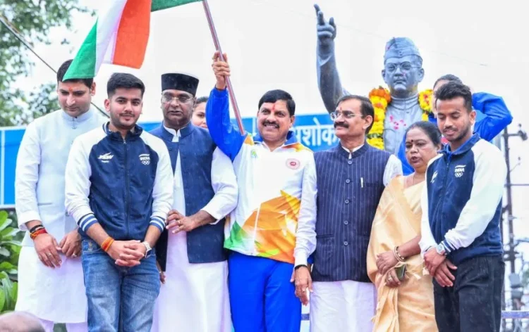 Tiranga-Yatra-in-Bhopal