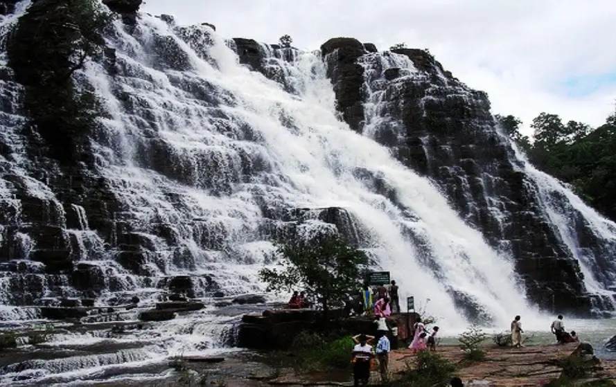 Ban on Jagdalpur Tirathgarh Waterfall lifted