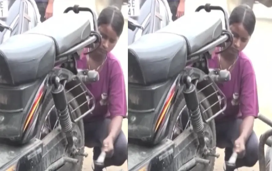 Ambikapur's daughter does bike servicing