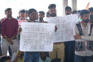 Unemployed-Youth-Protest-Bhopal-06