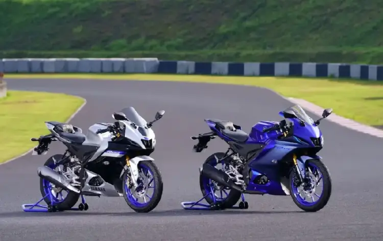 Yamaha R15M Price