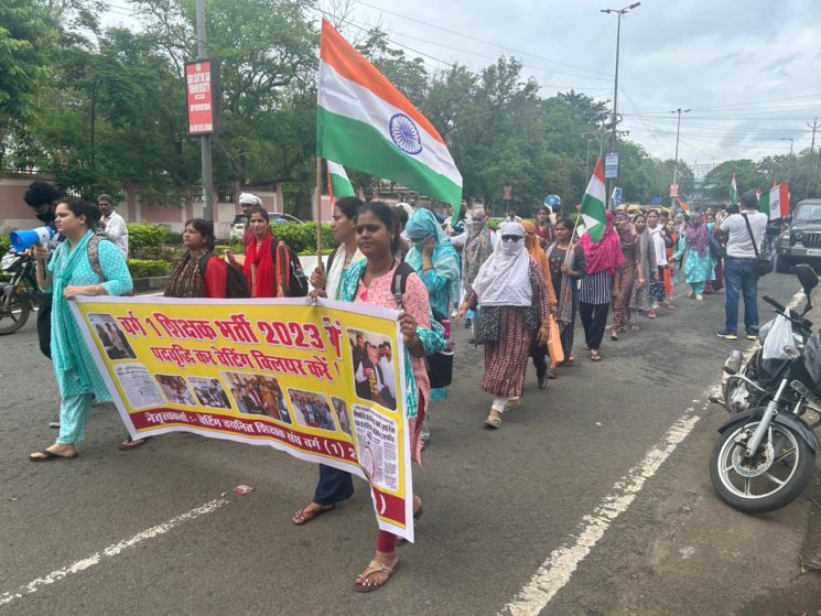 MP-Teacher-Recruitment-Protest-01