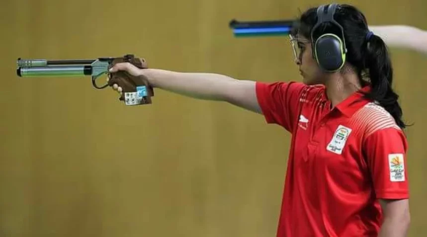 Pistol-Shooting-Olympian-Manu-Bhaker-07